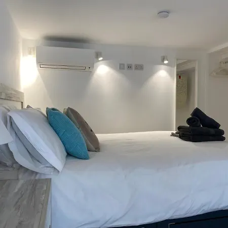 Beachfront 1br Maisonette Your Dream Vacation Apartment